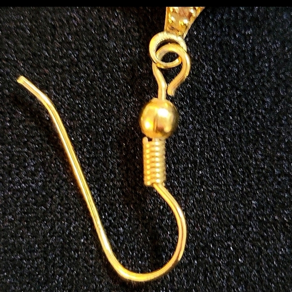 SAND DOLLAR SHELL EARRINGS - Picture 8 of 11